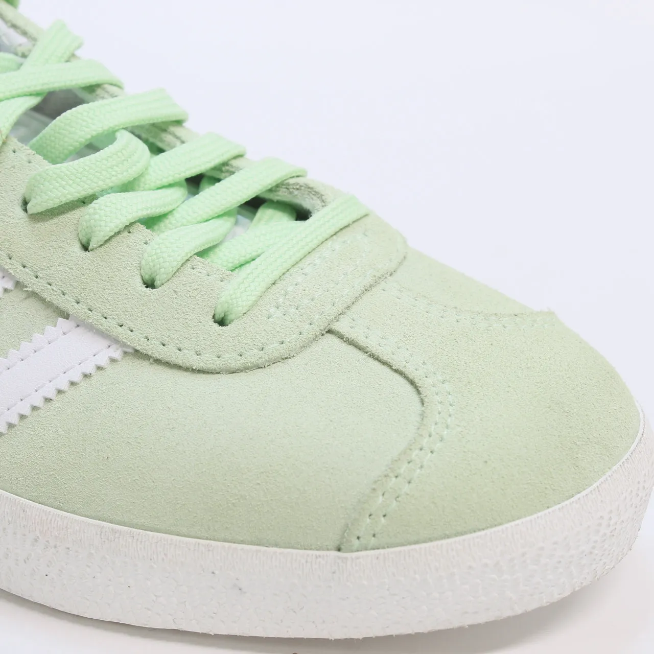 adidas Gazelle Semi Green Spark White Semi Green Spark Uk Size 4