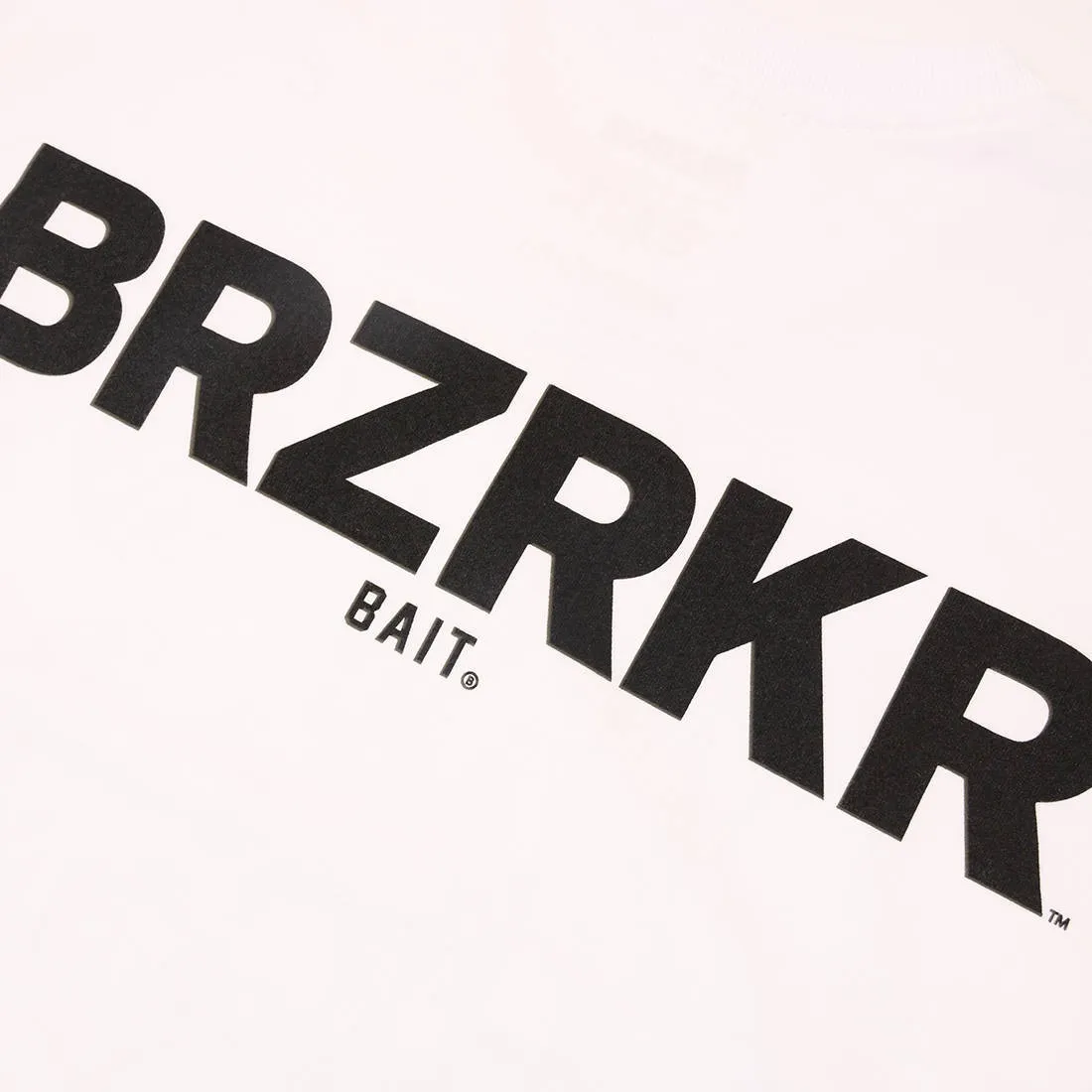 BAIT x Brzrkr #1 Men Tradd Moore Cover Black And White Tee (white)