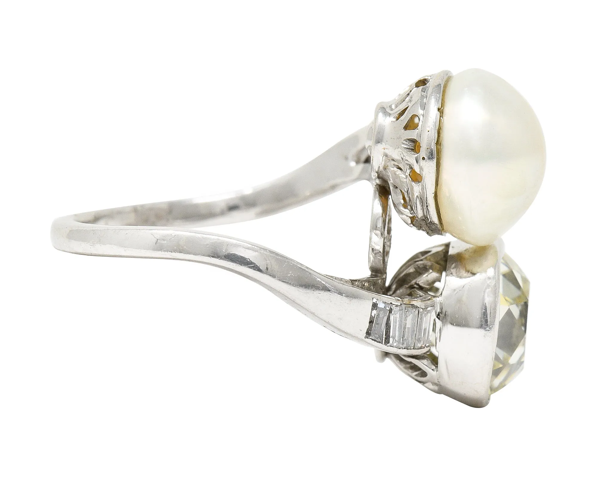 Mid-Century 3.52 CTW Old Mine Cut Diamond Pinctada Pearl Platinum Toi-Et-Moi Vintage Ring GIA