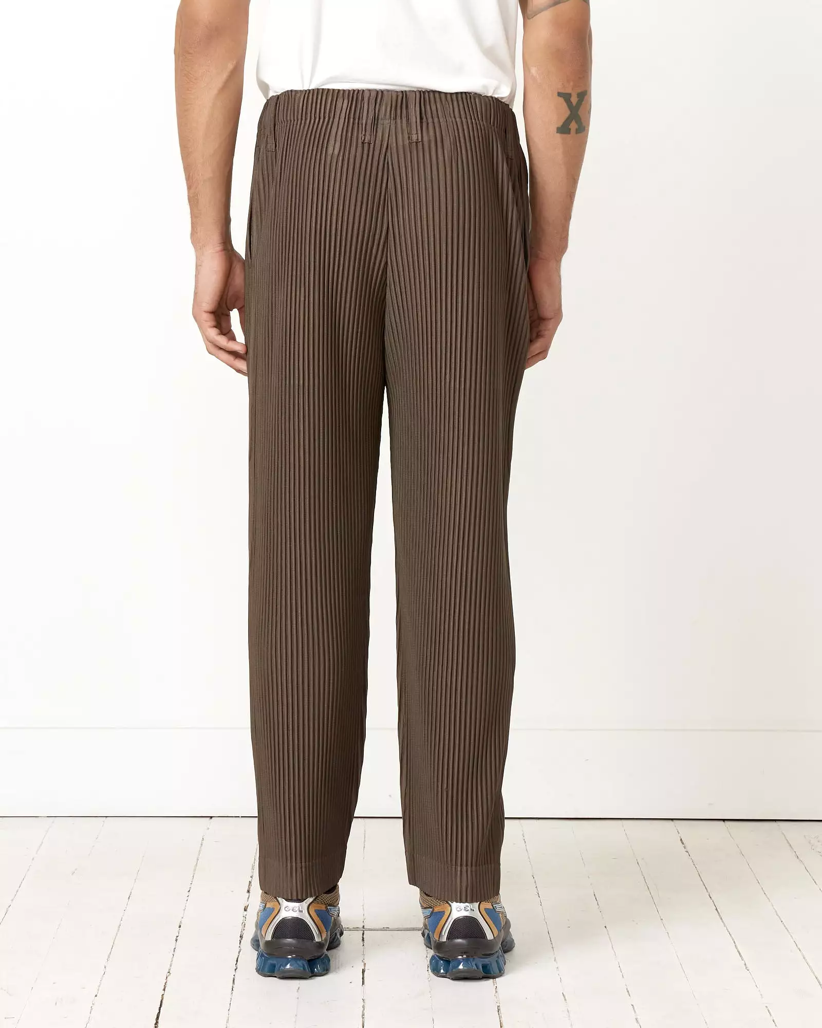 Tailored Pleats 1 Pant in Dark Khaki