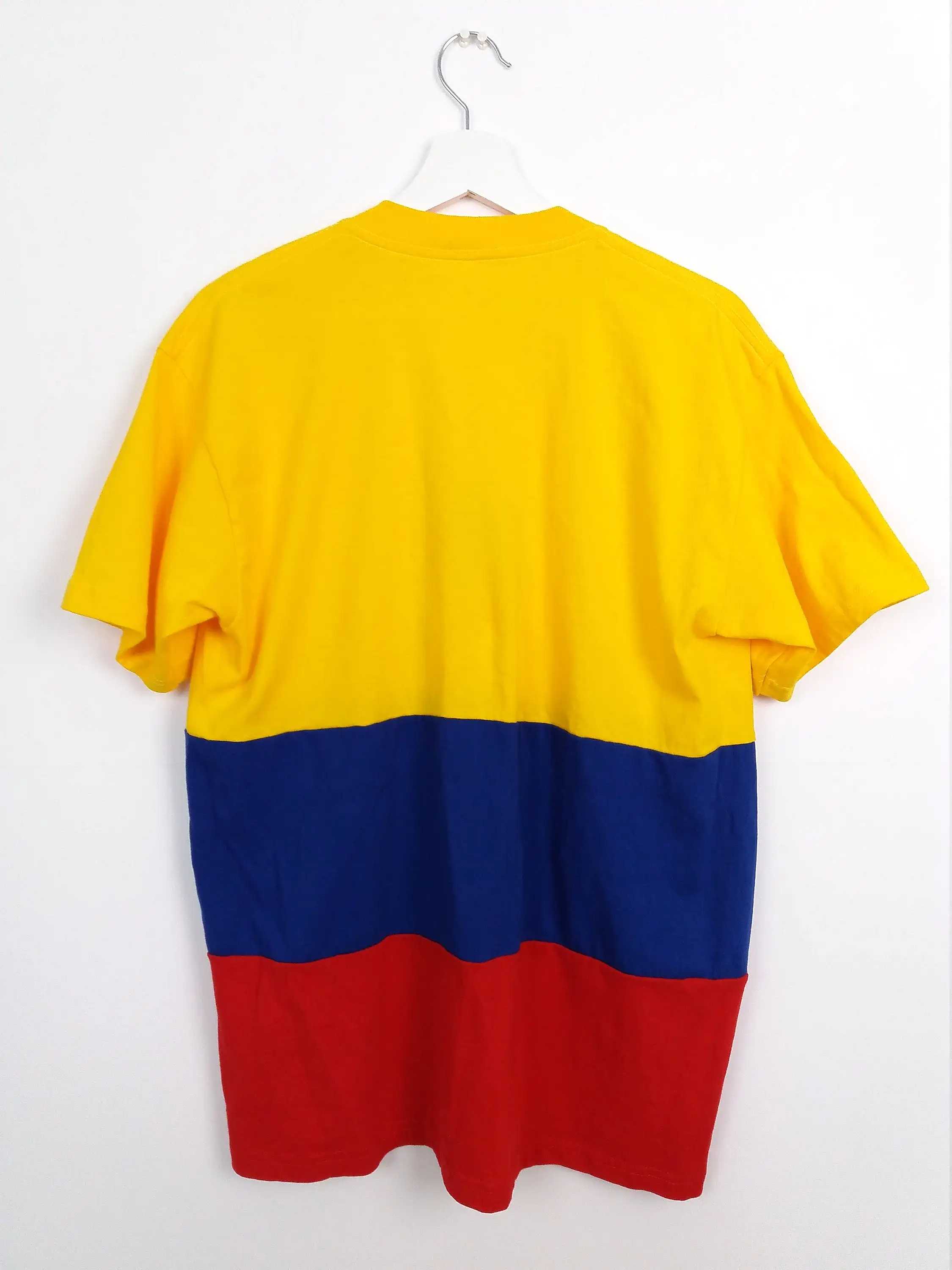 Vintage 'Columbia' Oversized T-shirt ~ size M-L