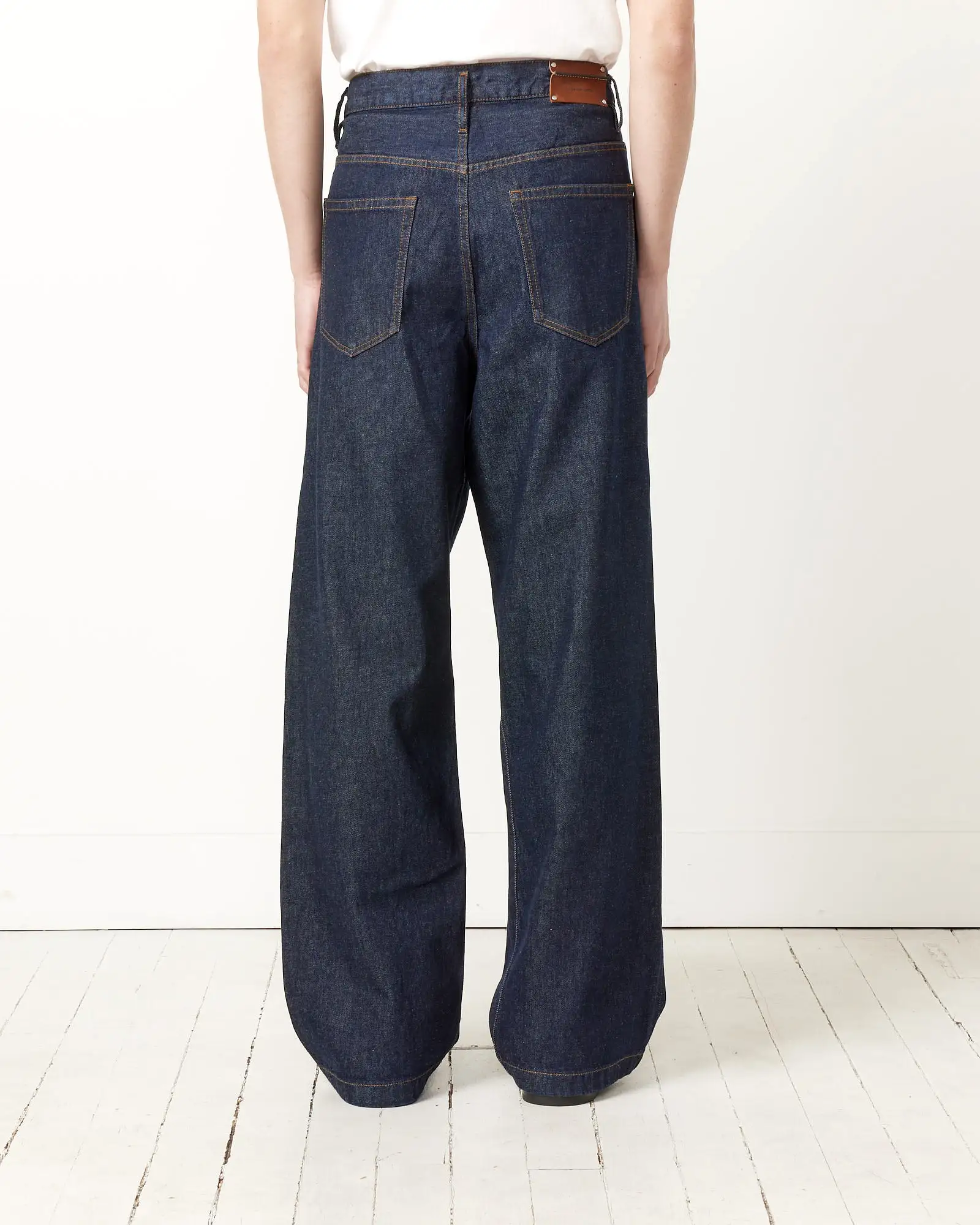 Wide Leg Pleated Jean in Indigo