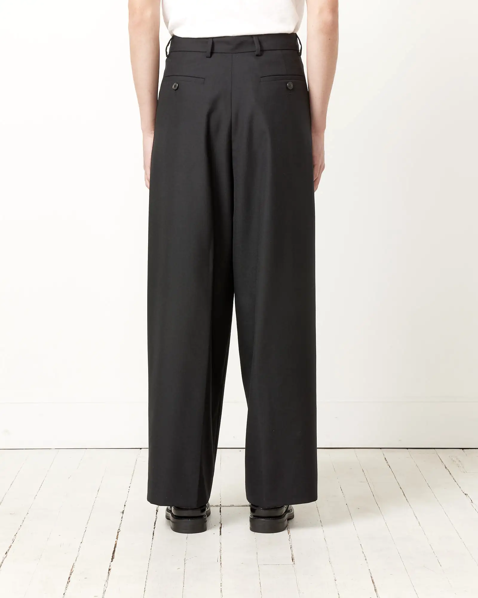 Wide Leg Tailored Pant in Black